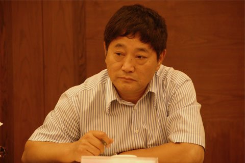 上海園林學(xué)會(huì)理事長陳敏在第三屆全國青年風(fēng)景園林師沙龍上發(fā)言
