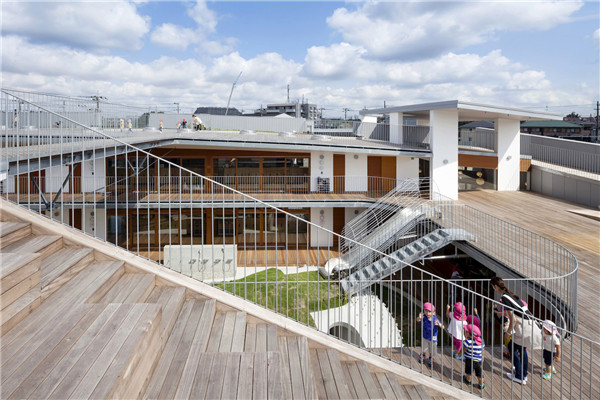 案例賞析：自然與安全共生的幼兒園設(shè)計