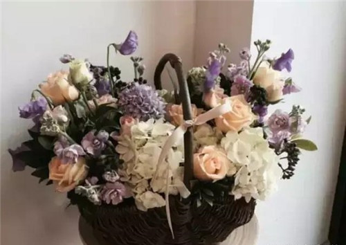 家庭插花常用的容器，花藝師必知