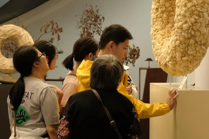 在成都世園會(huì)赴一場(chǎng)花與藝術(shù)的多元“對(duì)話”