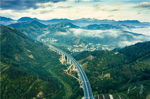 瀘古高速服務(wù)區(qū)及周邊地塊城市設(shè)計(jì)競(jìng)賽，邀您參加