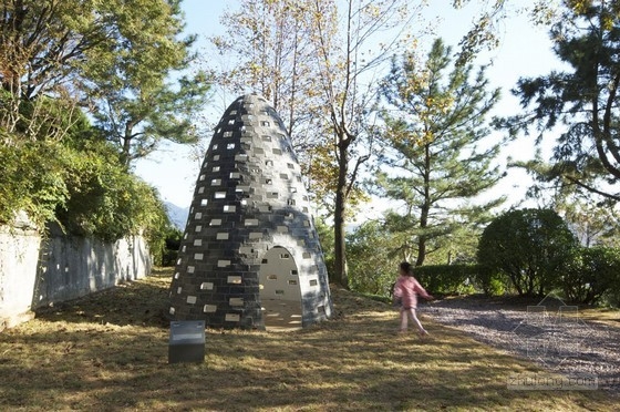 韓國(guó)磚砌豆莢小屋